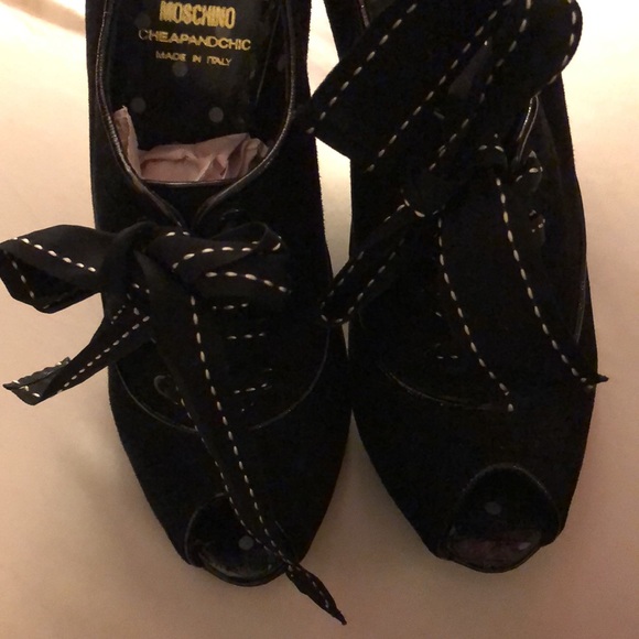 Moschino Cheap and Chic 37.5 7.5 peep toe lace up spectator suede heels retro - Picture 5 of 8